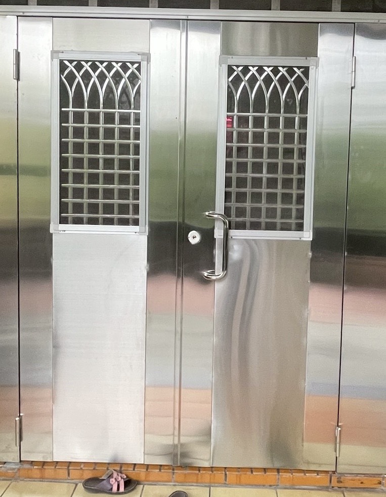 金屬門安裝工程案例